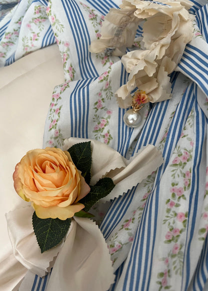 The porcelain gown