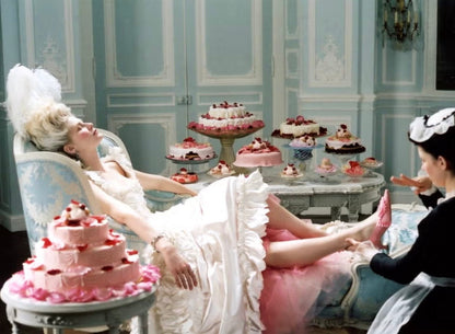 Let them eat cake gown 🎂🎀🦢