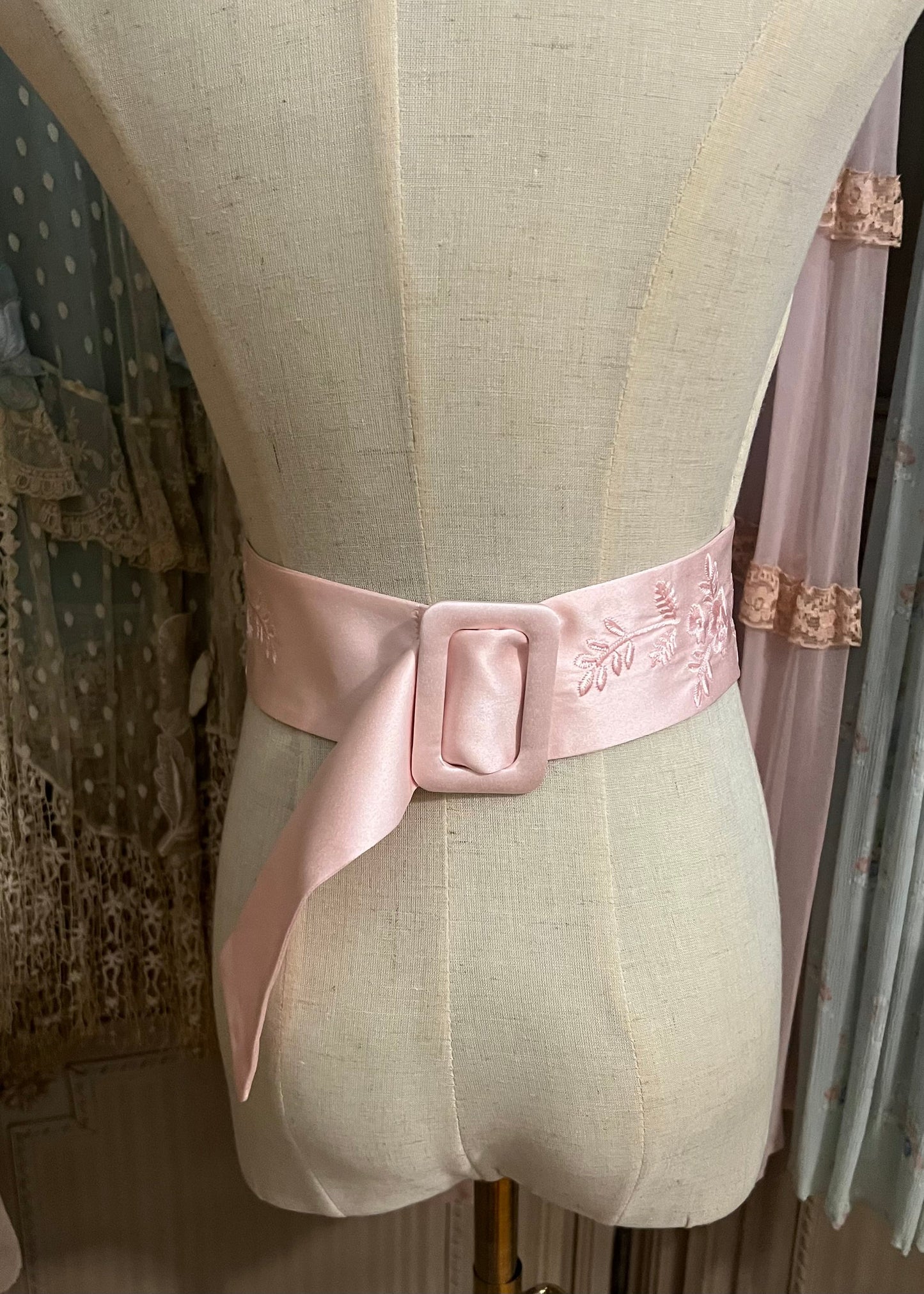 Embroidered belt