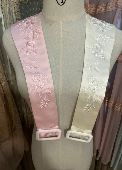 Embroidered belt