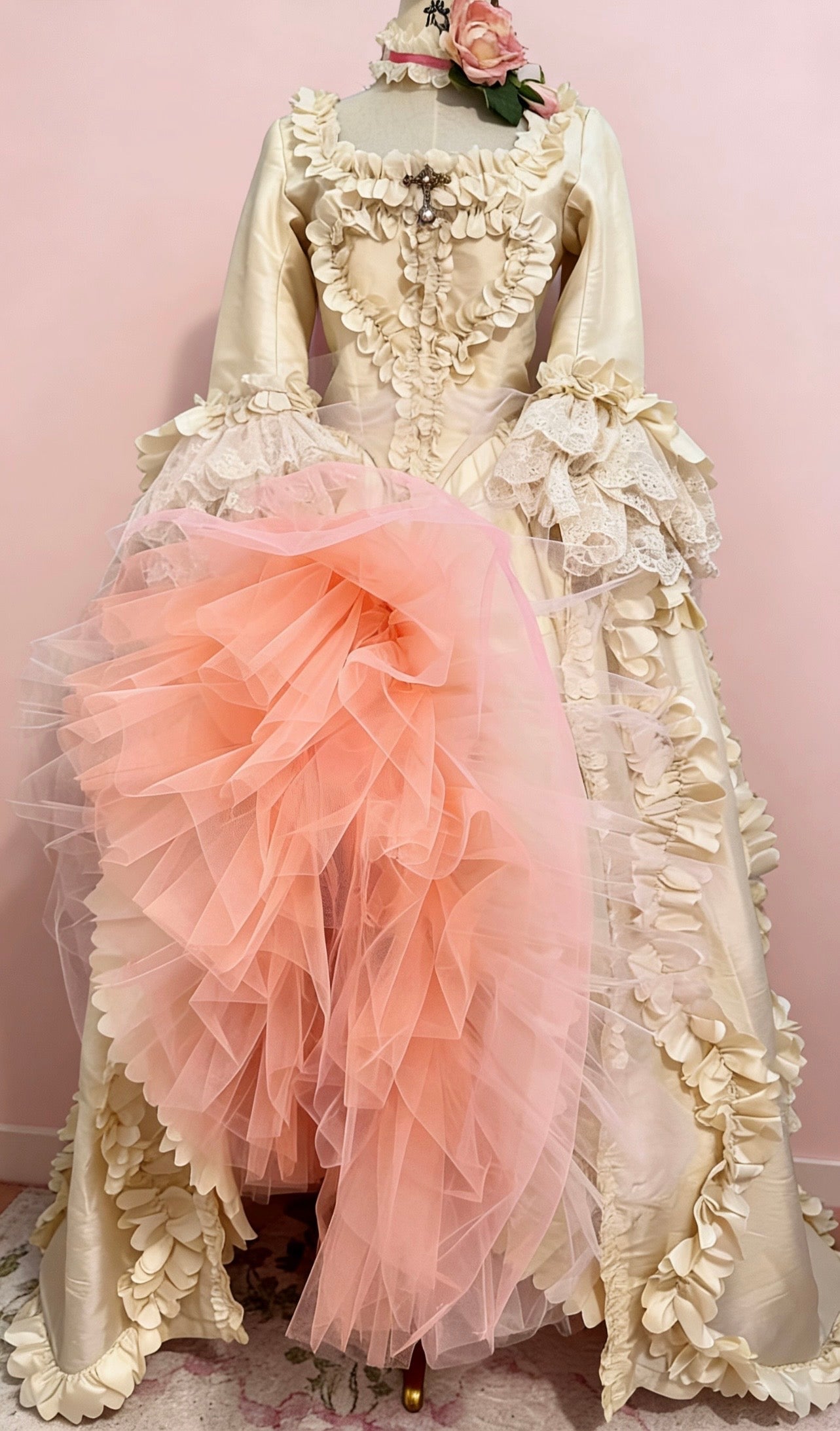 Let them eat cake gown 🎂🎀🦢