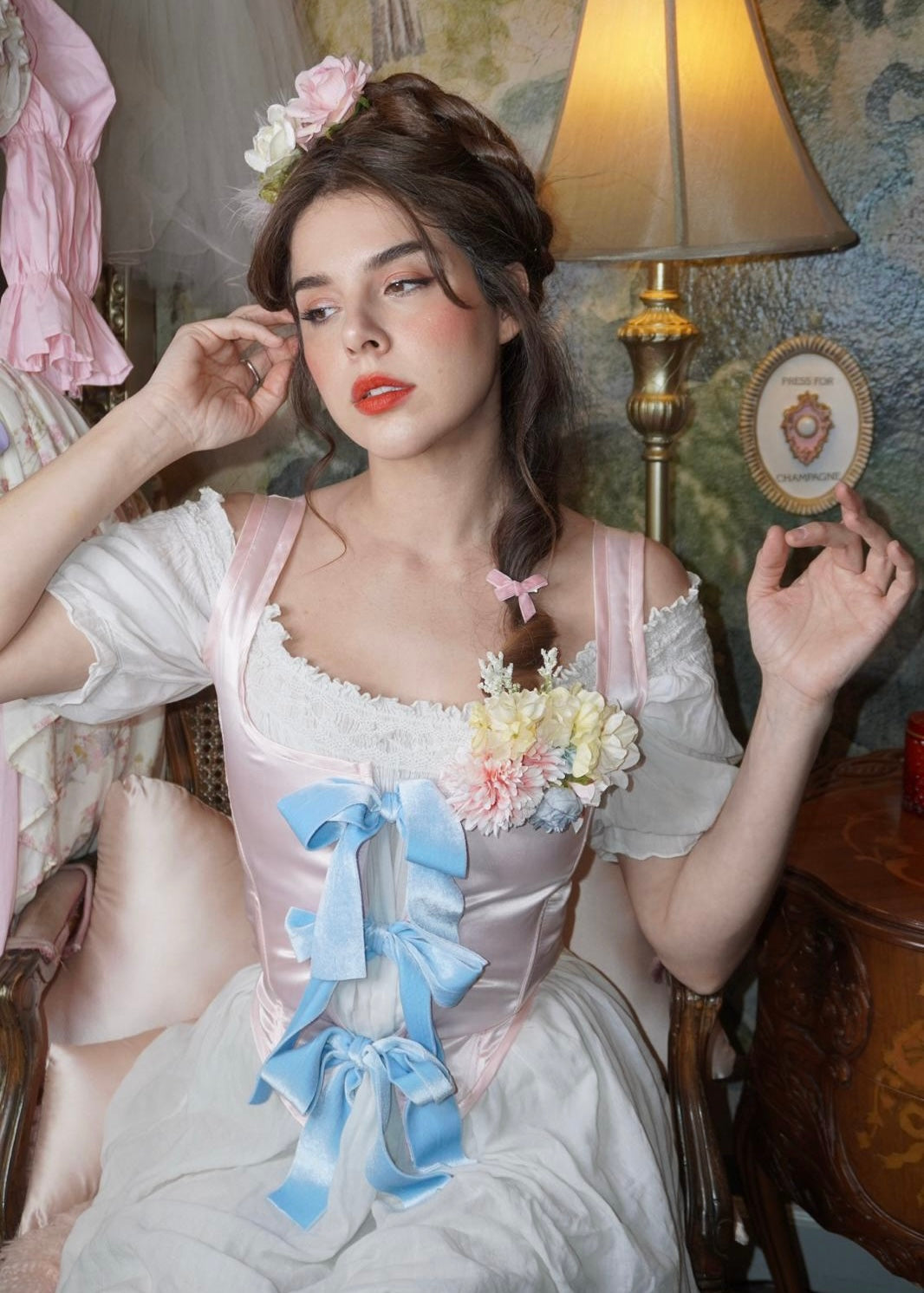 Porcelain corset