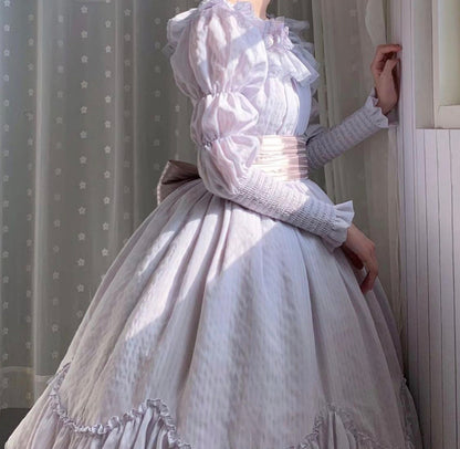 Robe en chemise (belt is sold separately) - Preorder due on Dec 10th