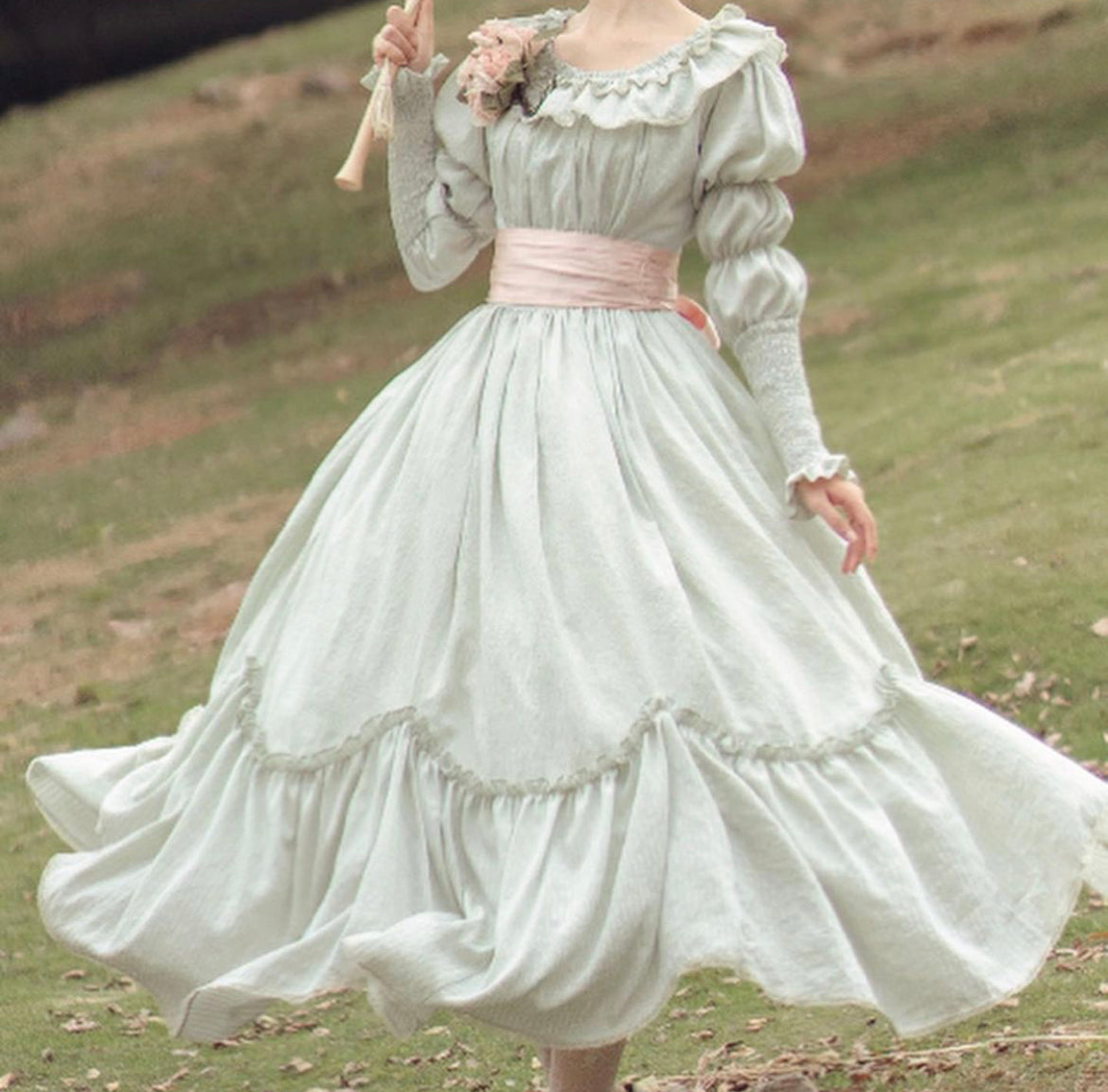 Robe en chemise (belt is sold separately) - Preorder due on Dec 10th