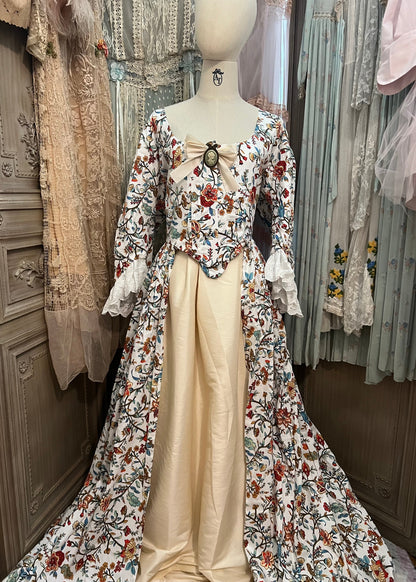 Elizabeth gown