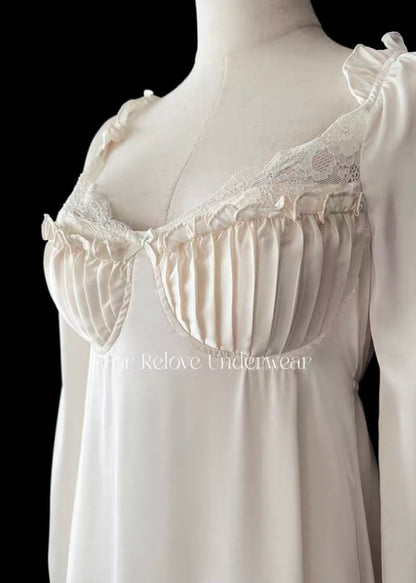 Pillow talk dressing gown