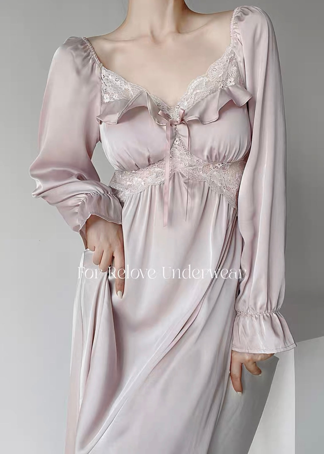 Bedtime story dressing gown