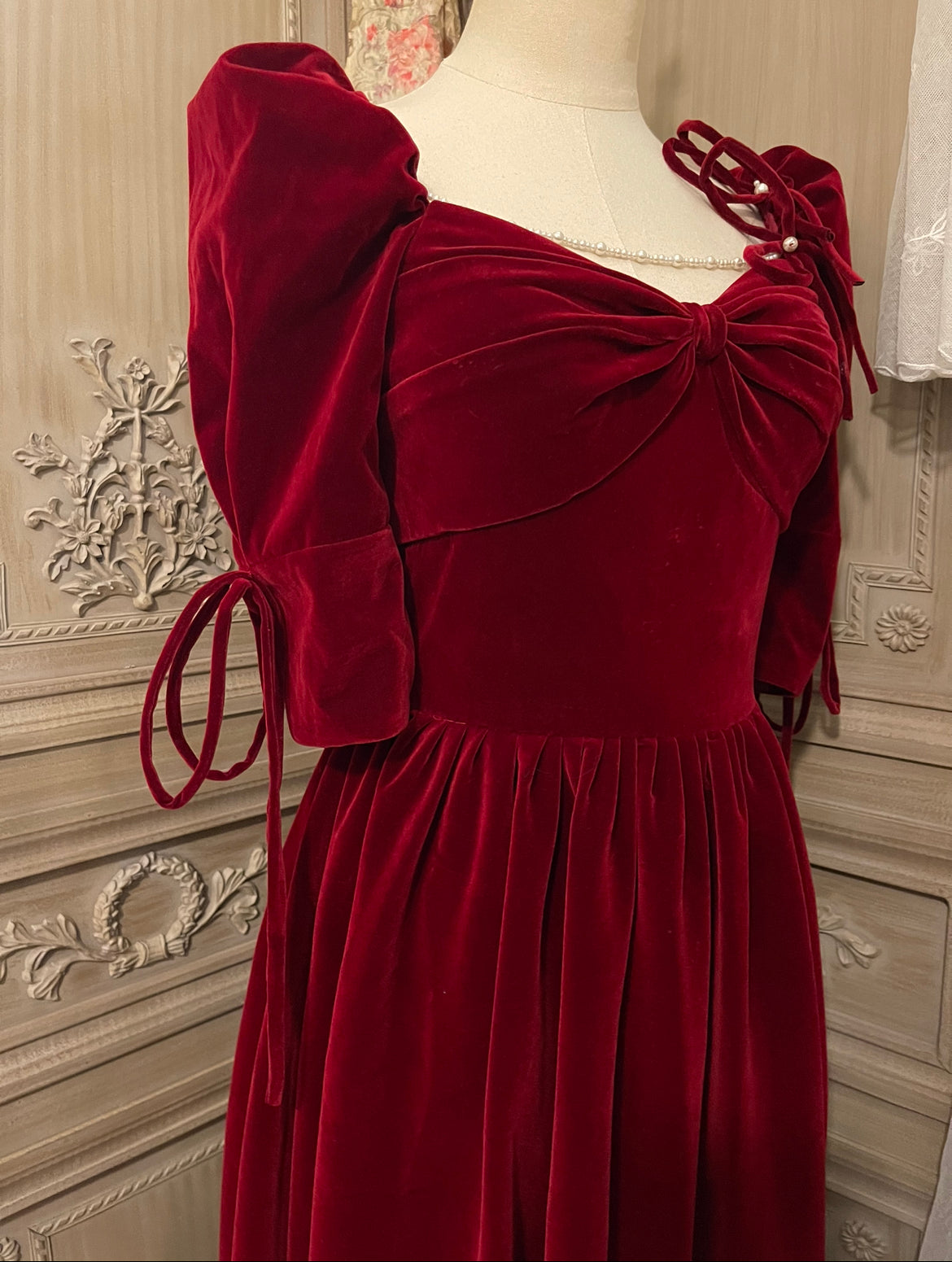 Red velvet party dress deluxe version