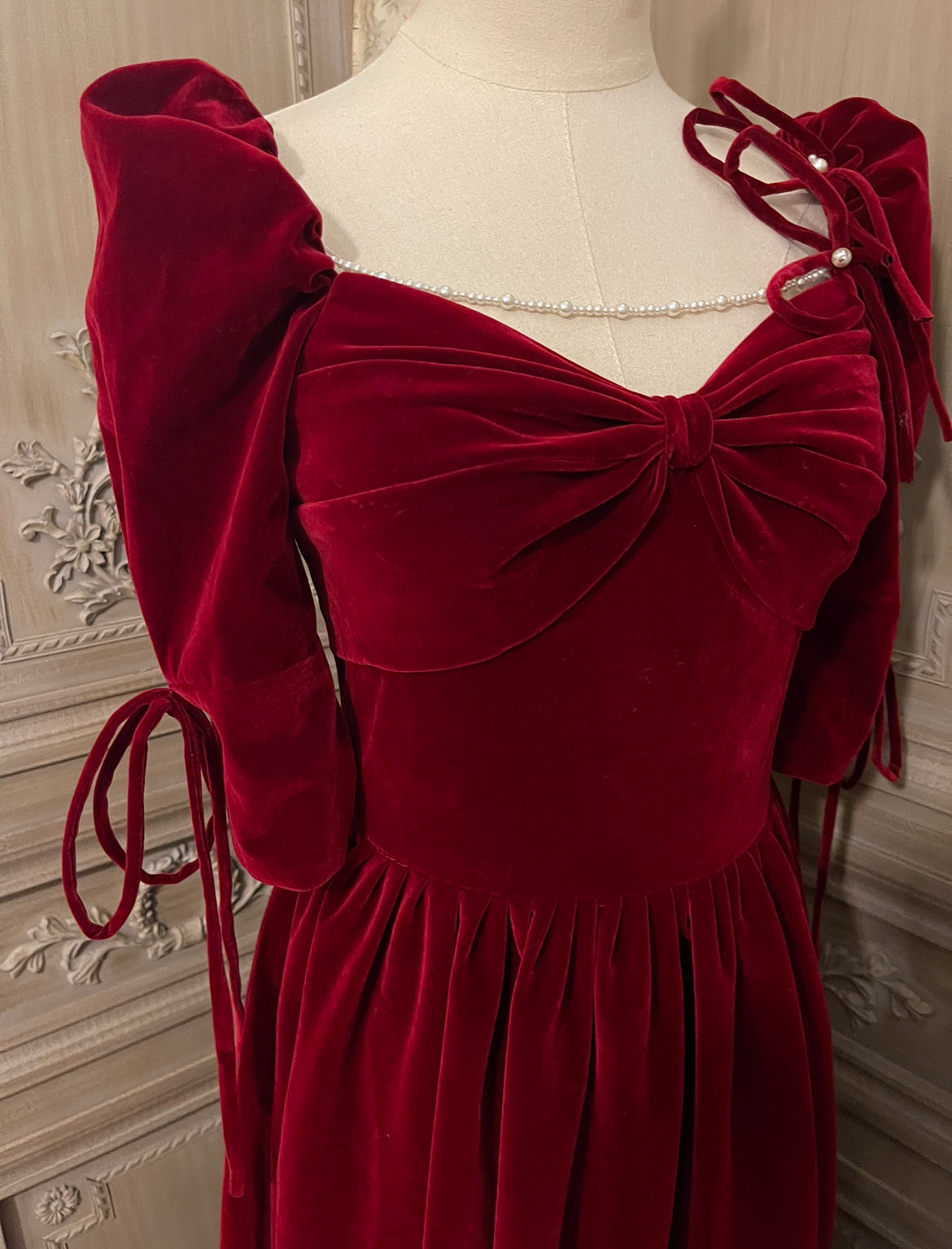 Red velvet party dress deluxe version