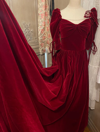Red velvet party dress deluxe version