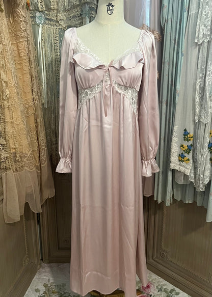 Bedtime story dressing gown