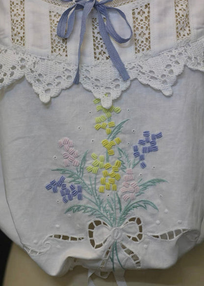 Embroidery love cami