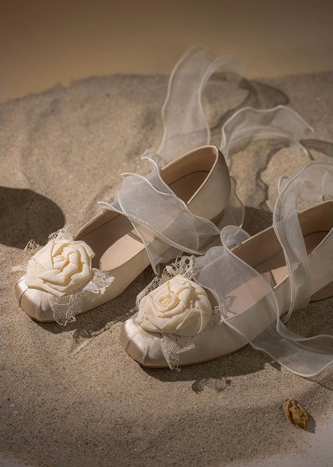 Sand rose shoes