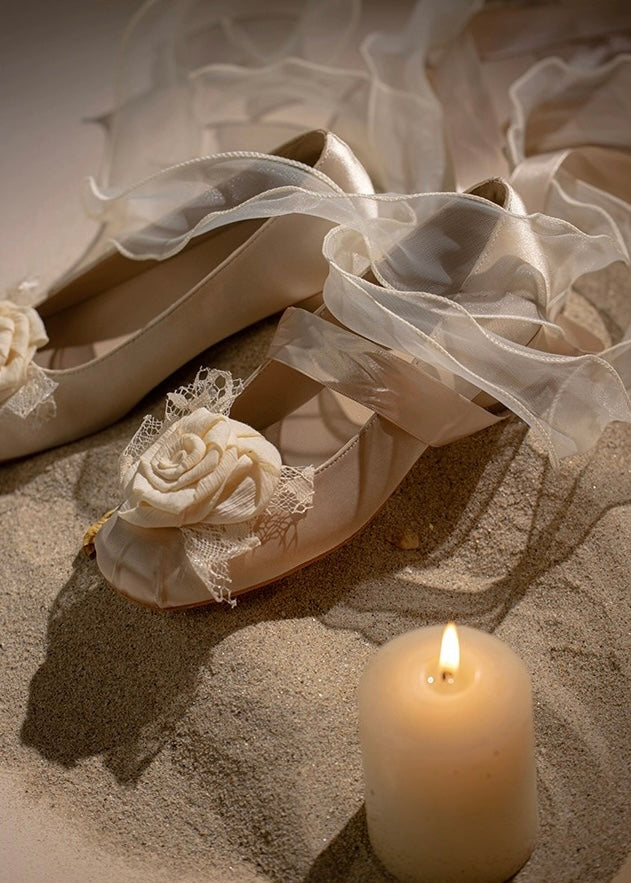 Sand rose shoes