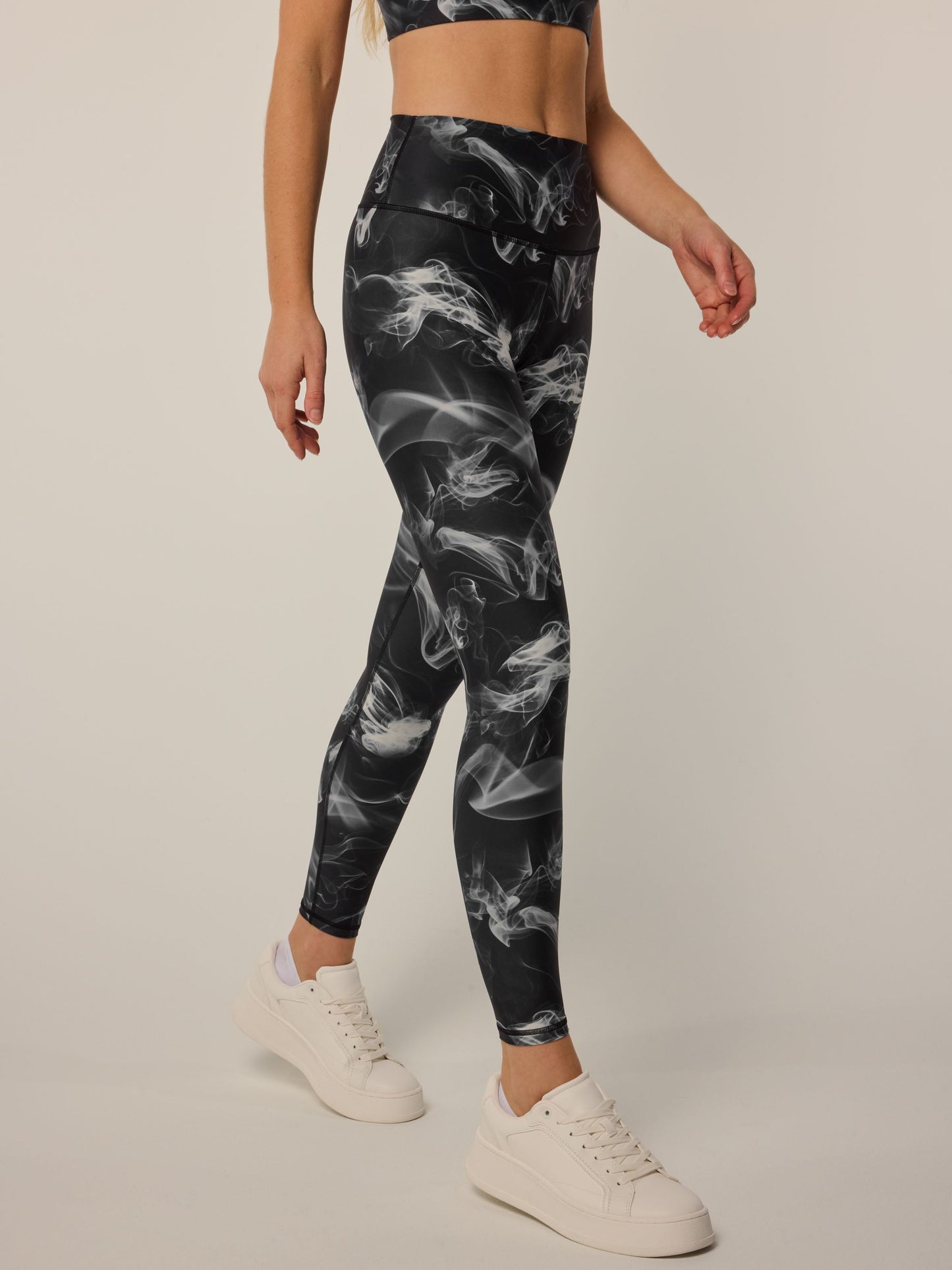 Luna Ghost Dancer Legging
