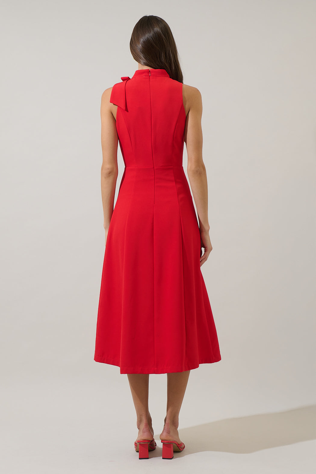 Daliah Sleeveless Bow Midi Dress