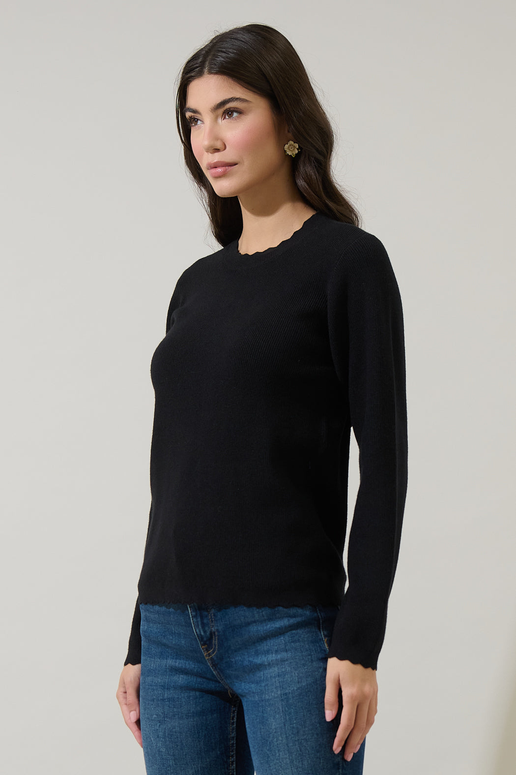 Debby Scallop Sweater