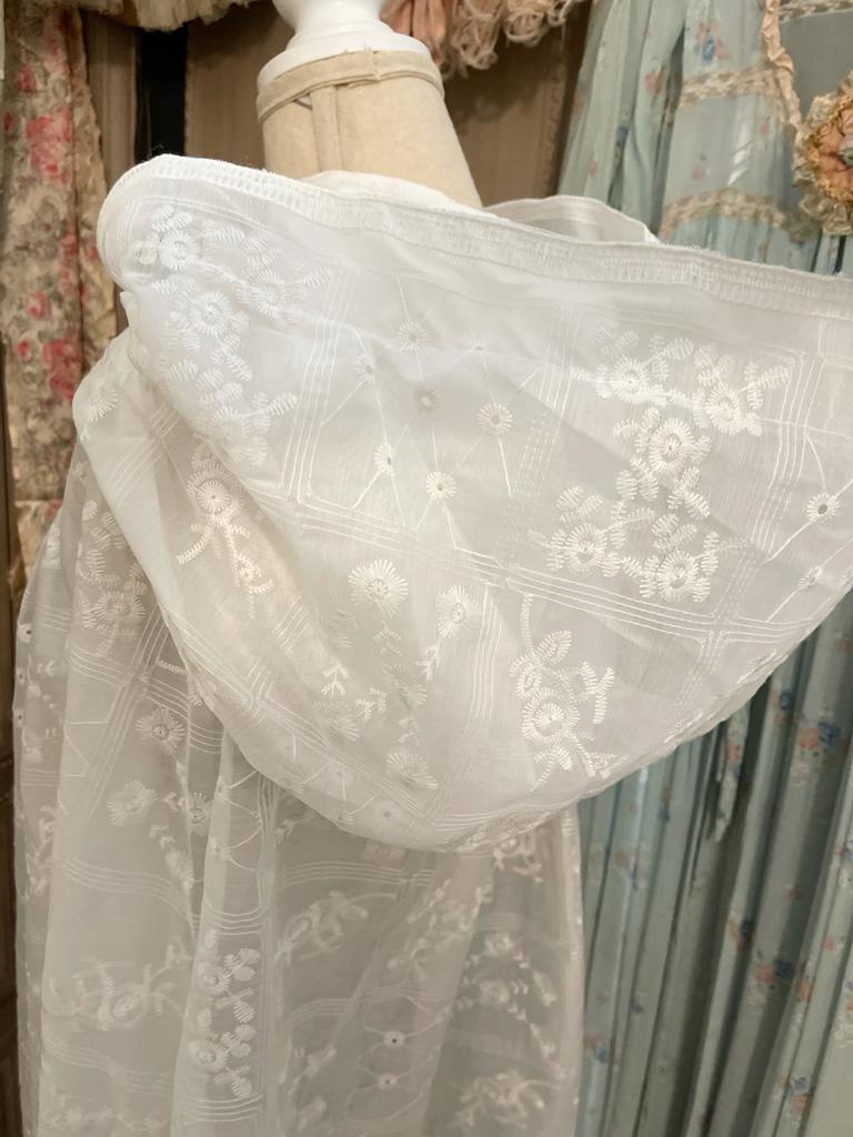 lace cape