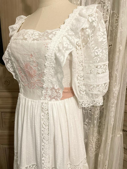 Stroll garden dress