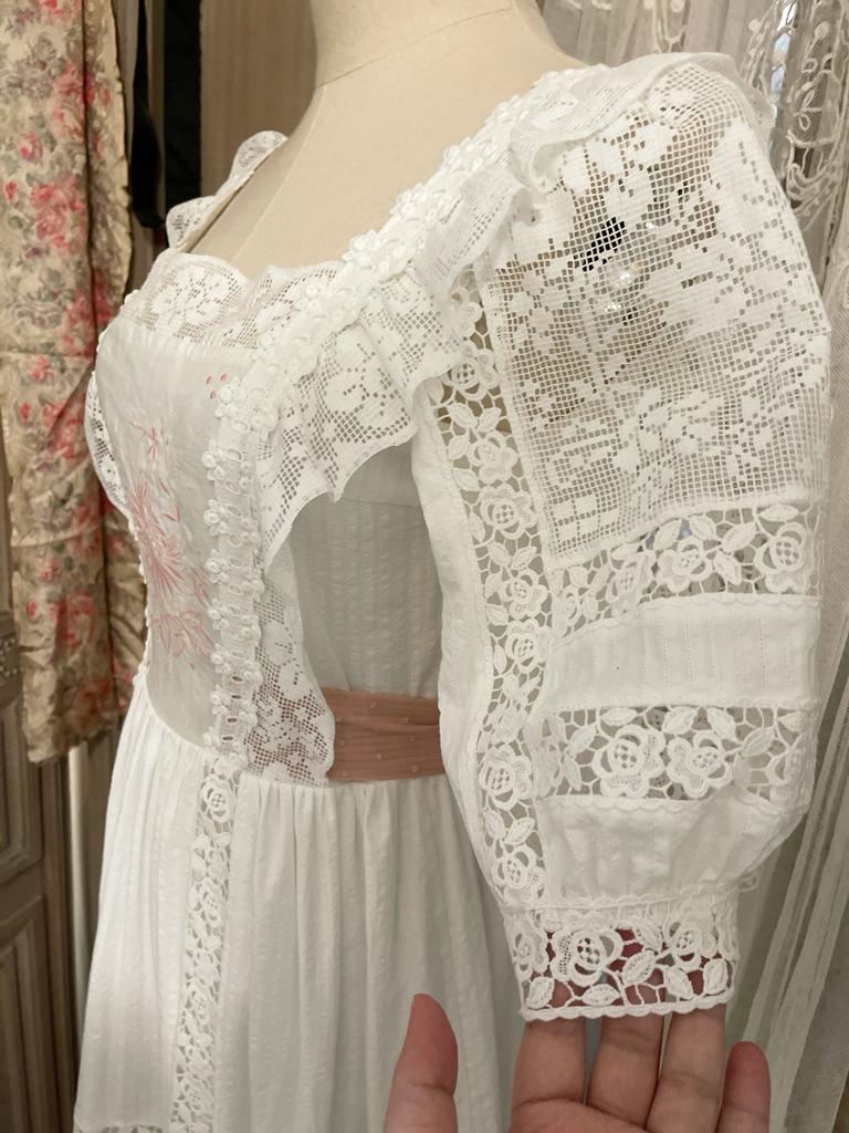 Stroll garden dress