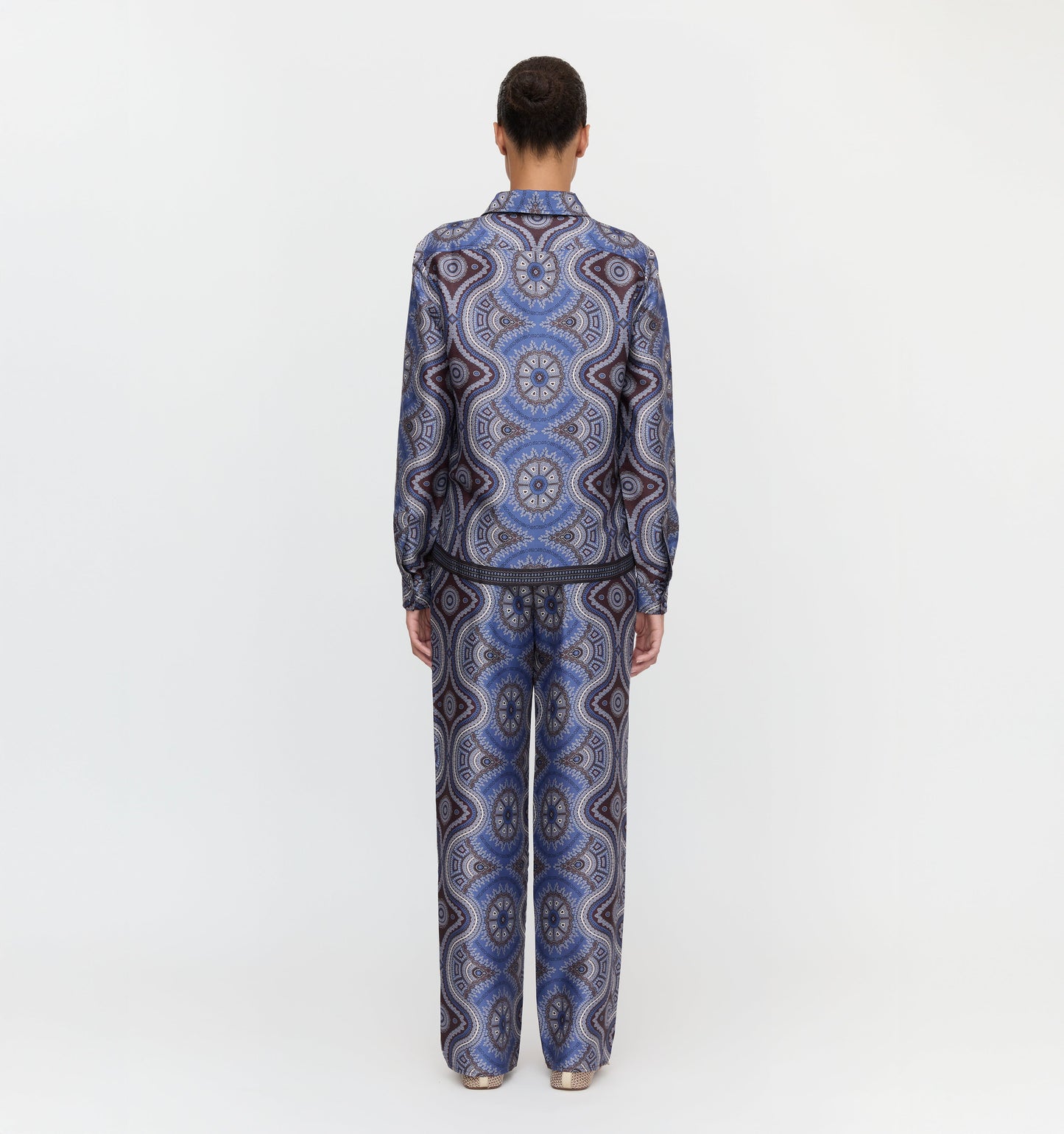 The Liv Top - Brown Cobalt Medallion