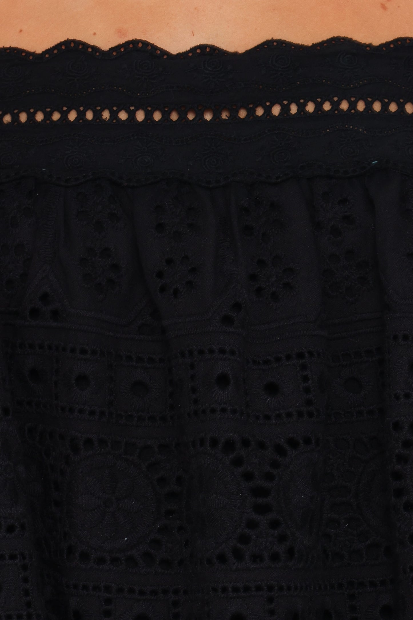 Aideen Eyelet Top - Black