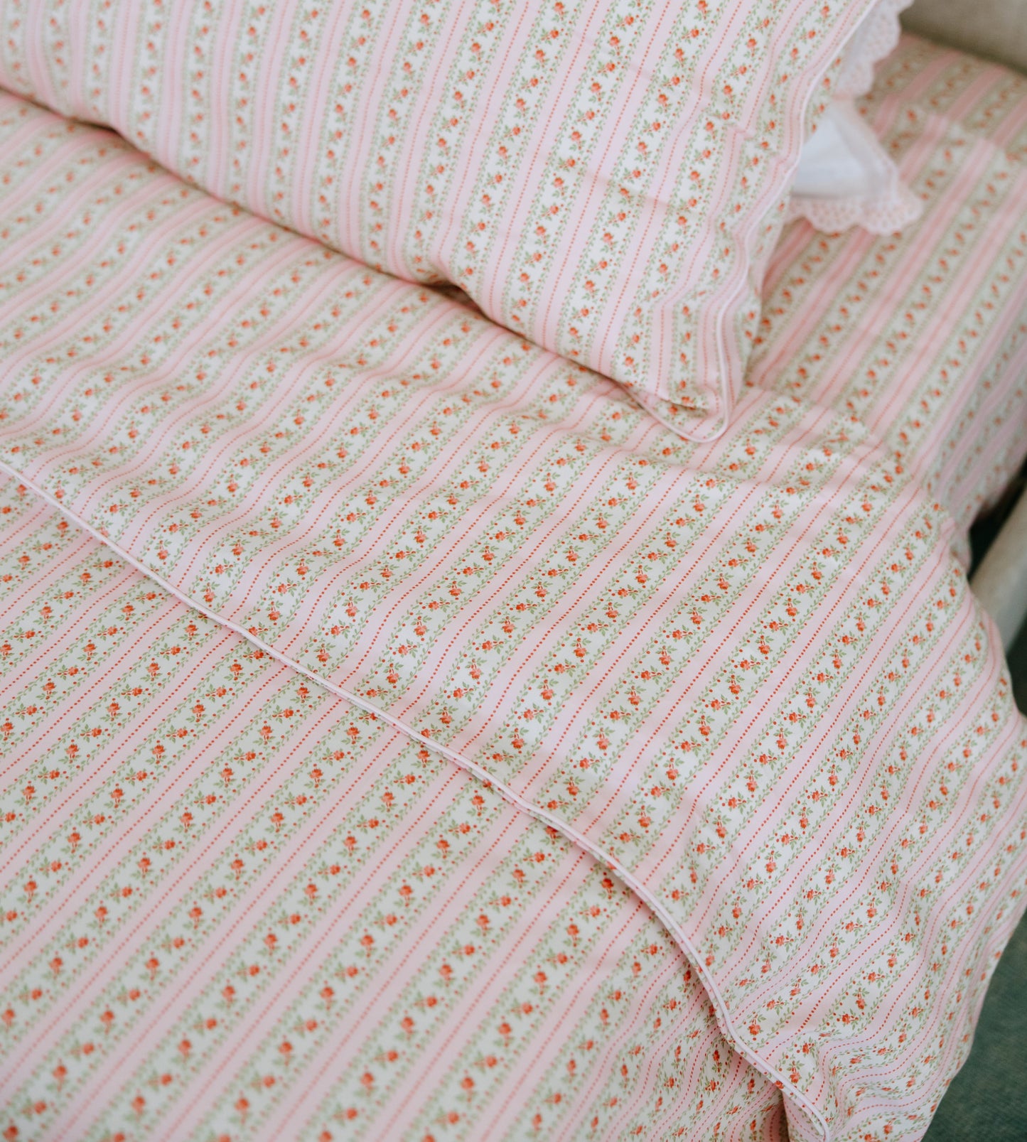 The Bed Set - Pink Floral Dot Stripe